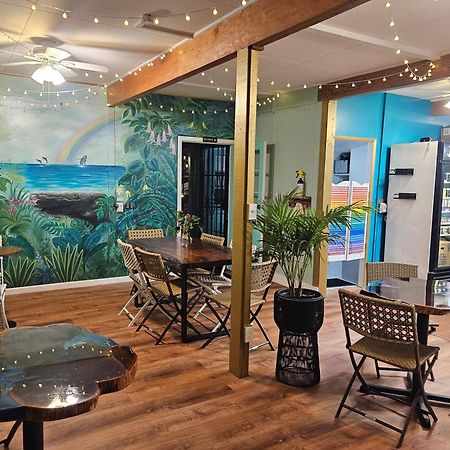 Pahoa Village Hostel Екстер'єр фото