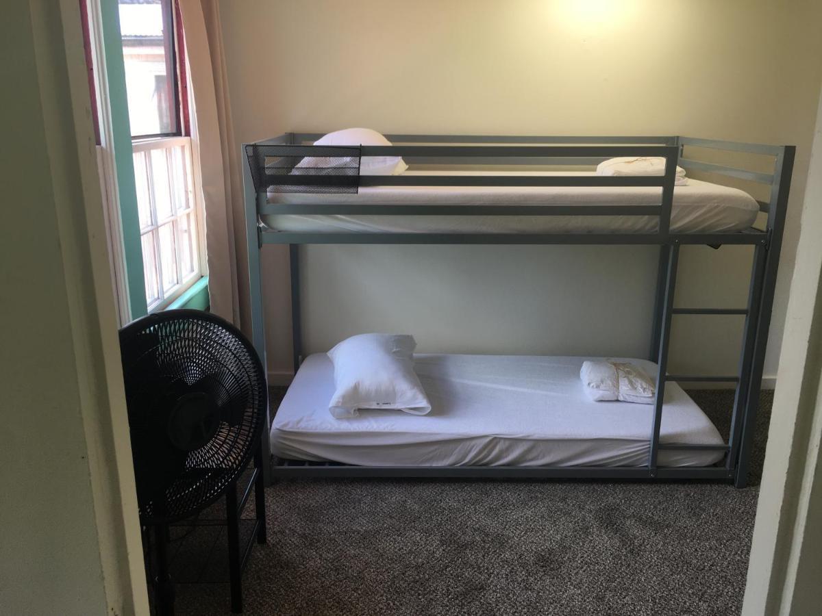 Pahoa Village Hostel Екстер'єр фото